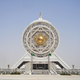 Illustration for article titled Turkmenistans Astonishing Attempt To Build A City Of The Future